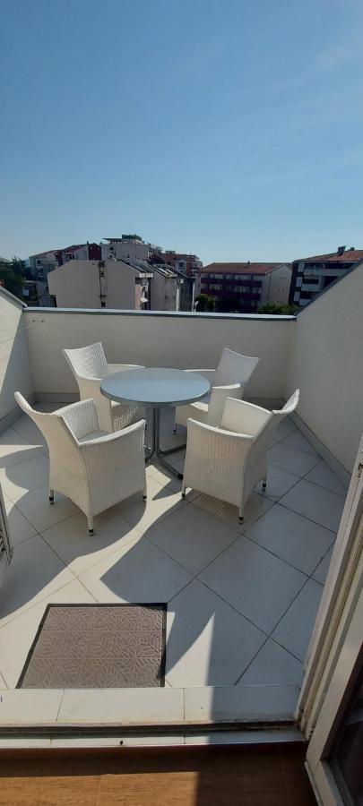 Suncani Apartman 1-Vila Amfora Будва Экстерьер фото